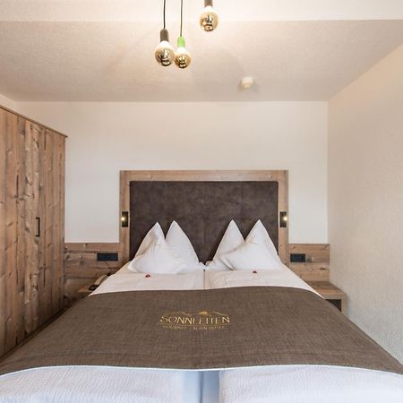 Gourmet Alpinhotel Sonnleiten Cadipietra Esterno foto