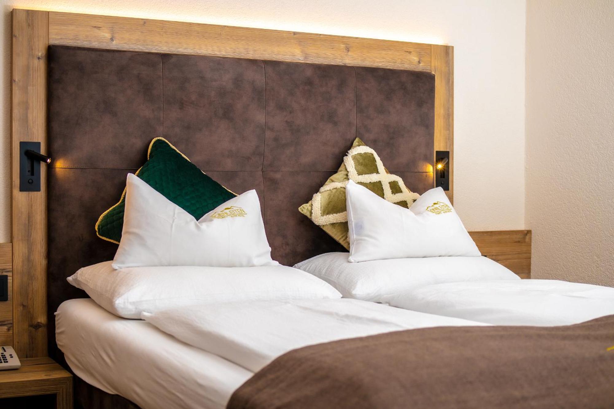 Gourmet Alpinhotel Sonnleiten Cadipietra Esterno foto