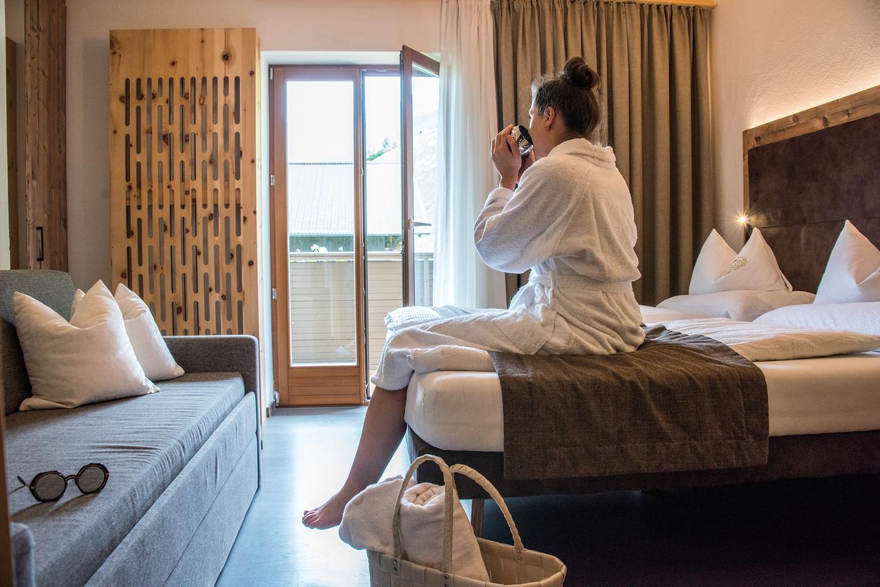 Gourmet Alpinhotel Sonnleiten Cadipietra Esterno foto